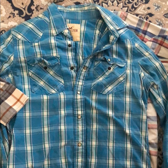 Casual shirts - Picture 3 of 5